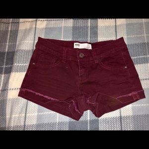 RSQ burgundy short shorts